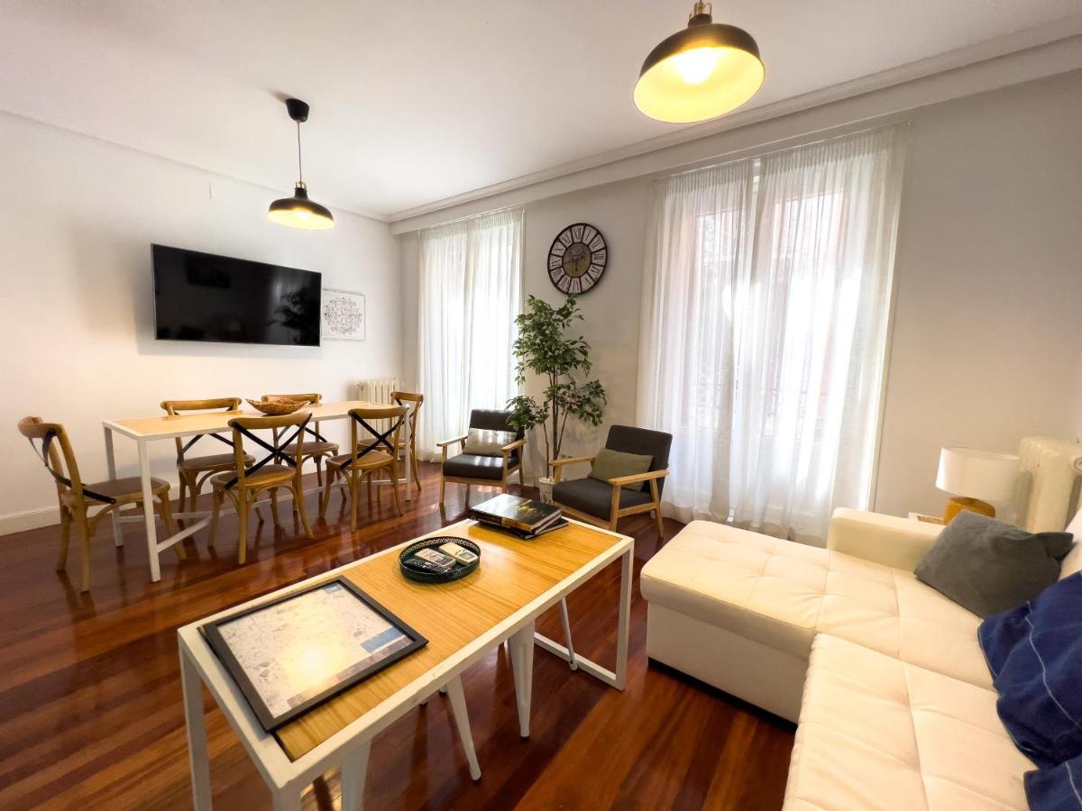 Callao Suites Madrid Exterior photo